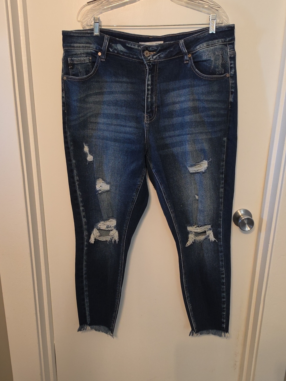 KanCan Dark Blue Distressed Cropped Skinny Jeans